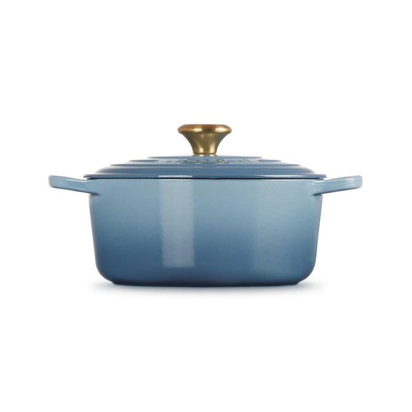 Le Creuset Signature Round Casserole - 24cm Chambray